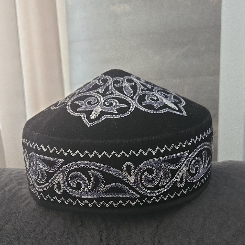 Embroidered Kazakch Hational Men's Kufi Hat